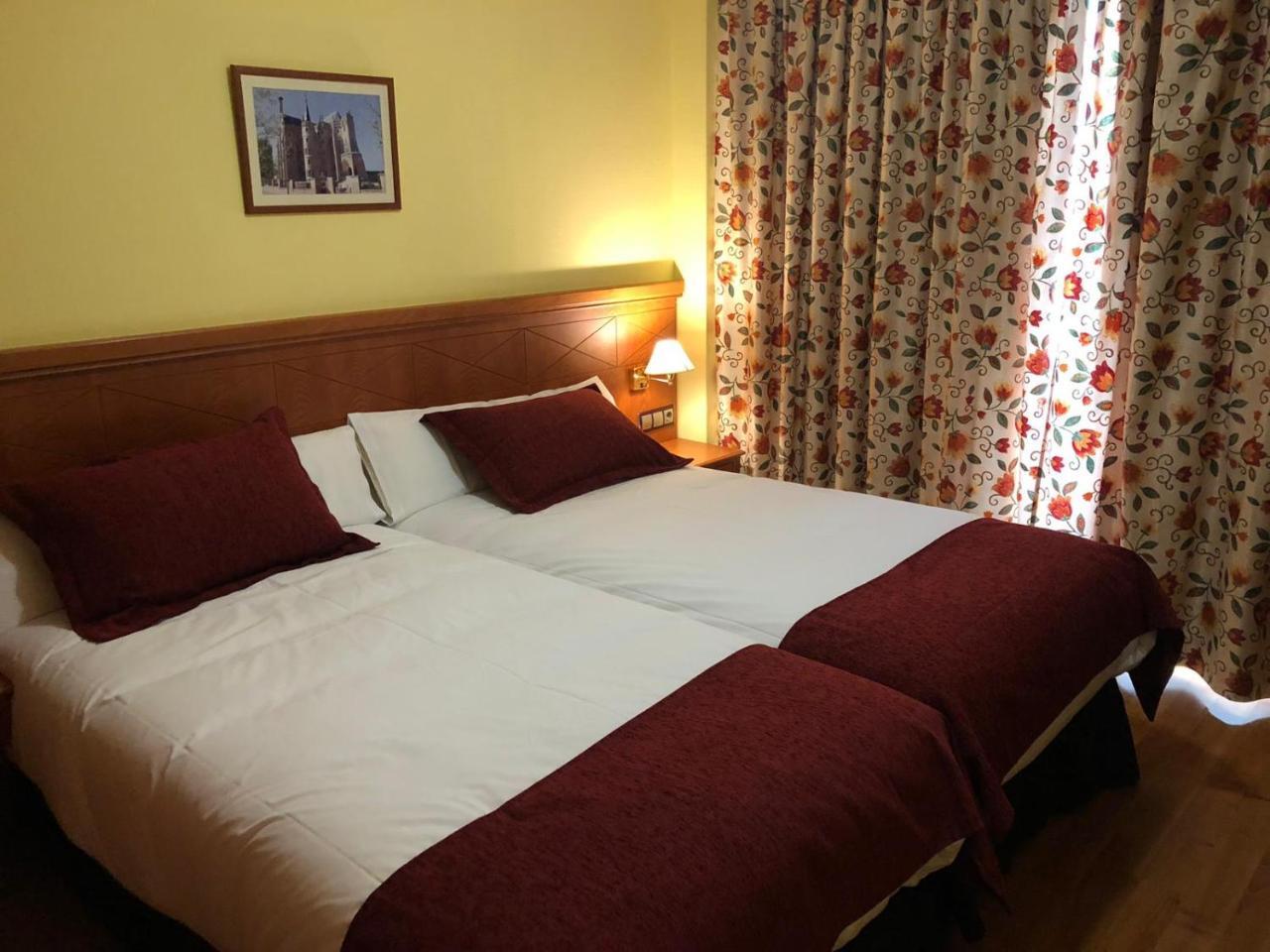 Hotel Camino Real Arcahueja Esterno foto